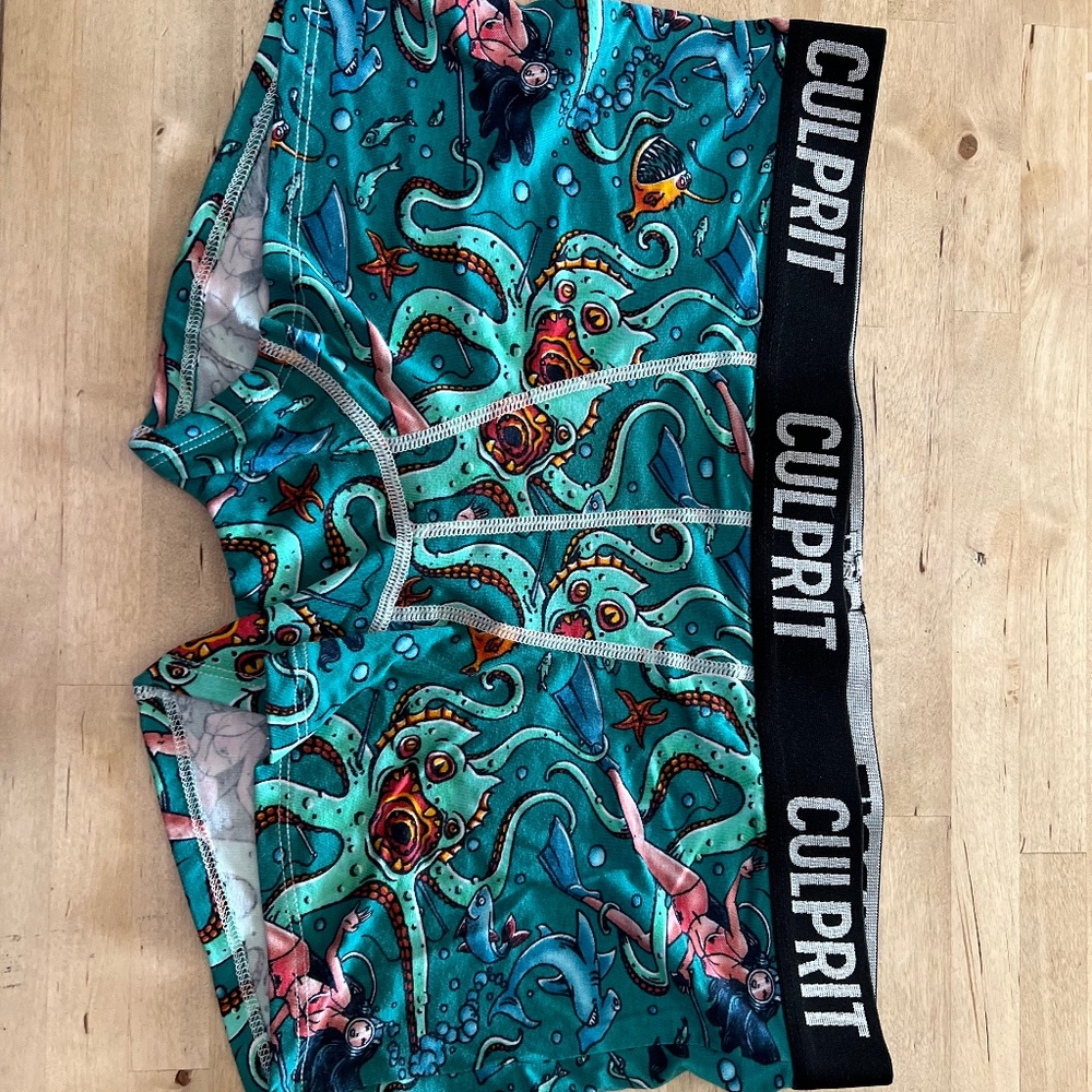 Culprits Booty Shorts